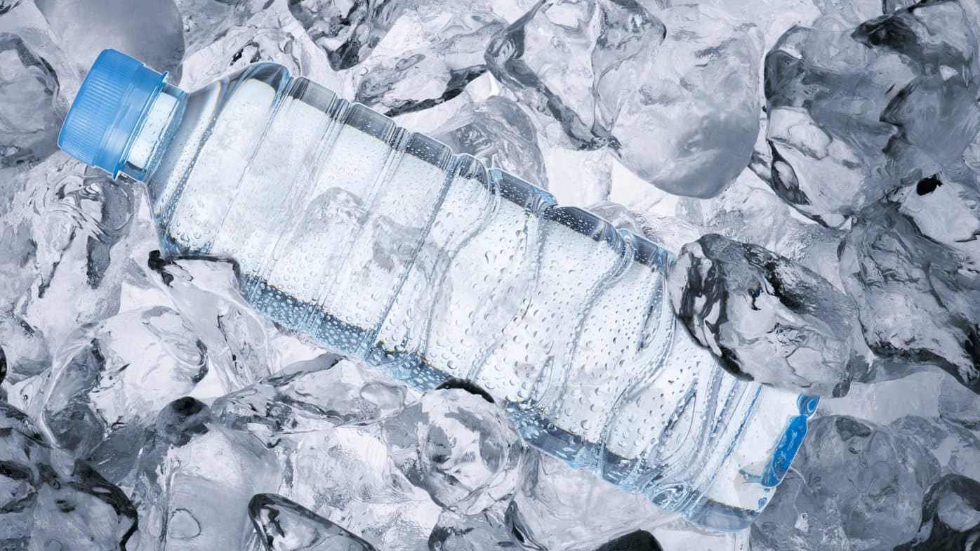Вода со льдом для щелочки
