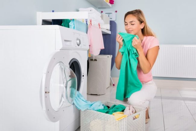 Как правильно стирать одежду и текстиль в машине-автомат?