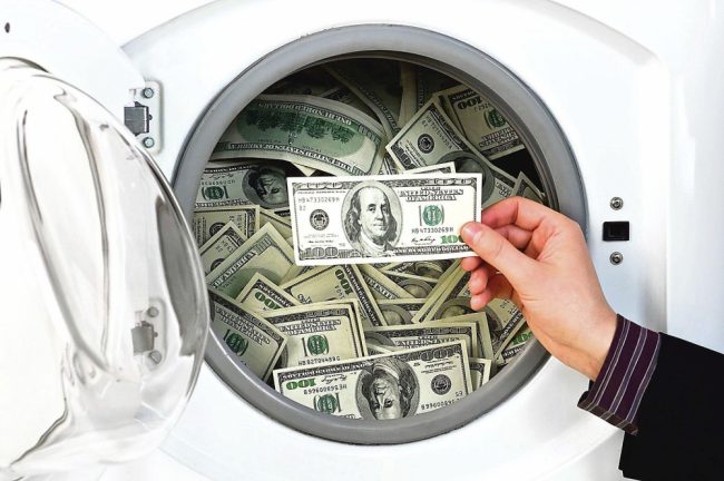 Постирала деньги в стиральной машине: что делать, как вернуть купюрам первозданный вид
