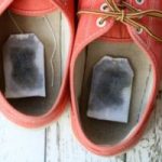 Как убрать запах из обуви и избавится от пота ног в домашних условиях?