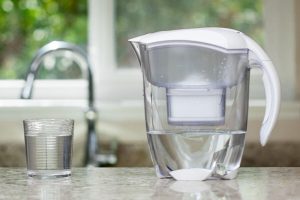 Как очистить чайник от накипи и нагара из любого материала?